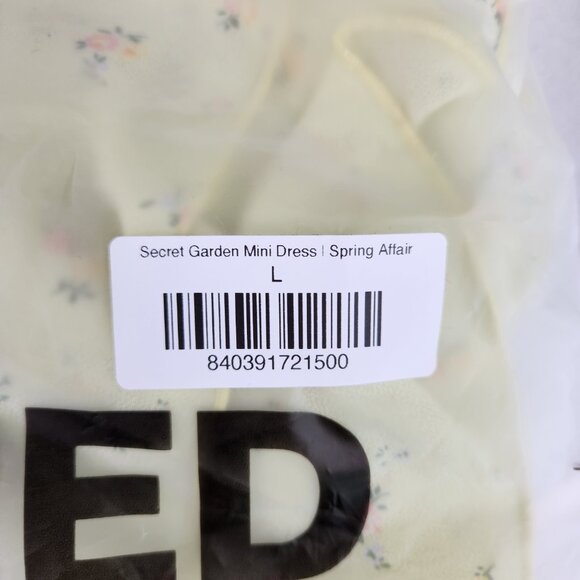 Rumored Secret Garden Babydoll Mini Dress Size L Spring Affair Yellow Green NWT - Picture 6 of 6